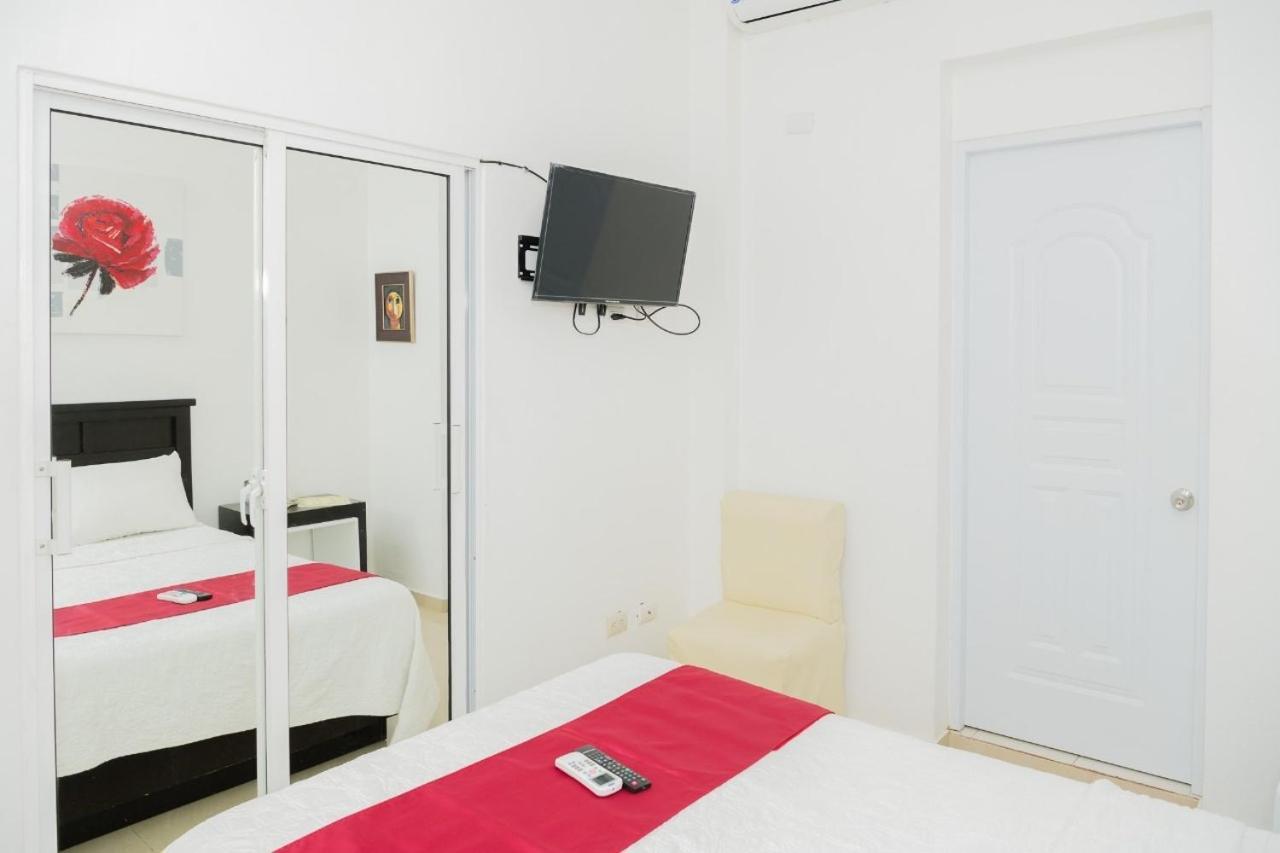 Hostal San Francisco De Asis サントドミンゴ エクステリア 写真